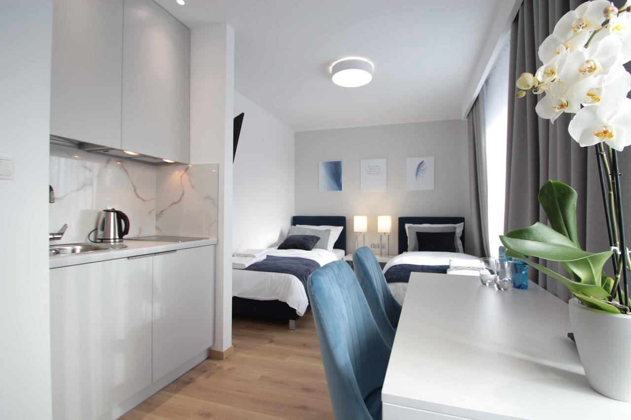 Hotel Coliber Klobuck Экстерьер фото