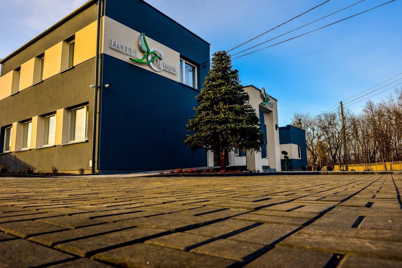 Hotel Coliber Klobuck Экстерьер фото